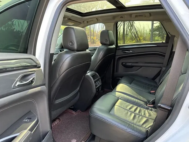 2015 Cadillac SRX 3.0L 271HP V6 6AT,autocango,china used car exporter,china ev exporter,chinese used car exporter,chinese used ev exporter