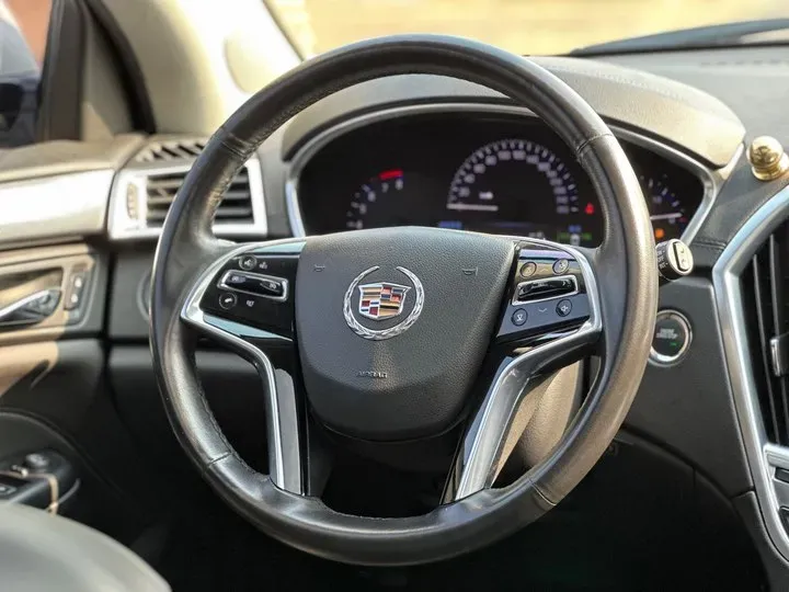 2015 Cadillac SRX 3.0L 271HP V6 6AT,autocango,china used car exporter,china ev exporter,chinese used car exporter,chinese used ev exporter