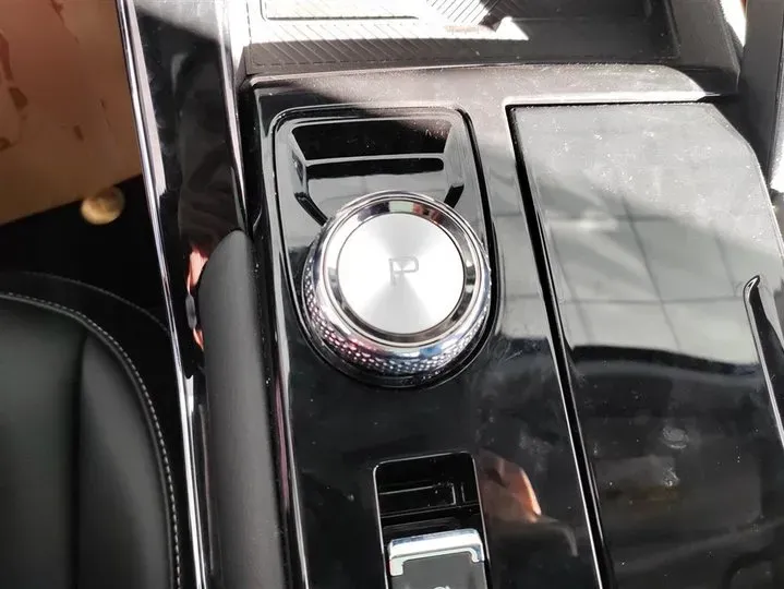 2021 Haval H6 2.0T 211HP L4 7DCT,autocango,china used car exporter,china ev exporter,chinese used car exporter,chinese used ev exporter