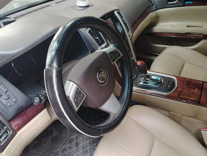 2011 Cadillac SLS 2.0T 262HP L4 6AT,autocango,china used car exporter,china ev exporter,chinese used car exporter,chinese used ev exporter