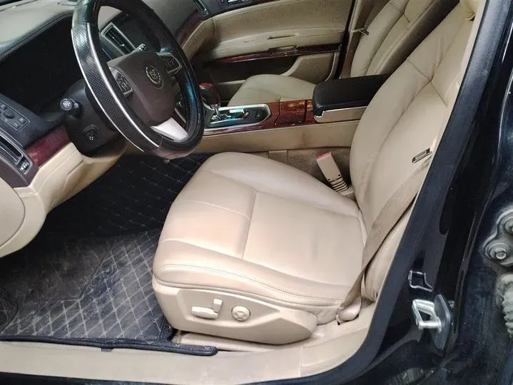 2011 Cadillac SLS 2.0T 262HP L4 6AT,autocango,china used car exporter,china ev exporter,chinese used car exporter,chinese used ev exporter