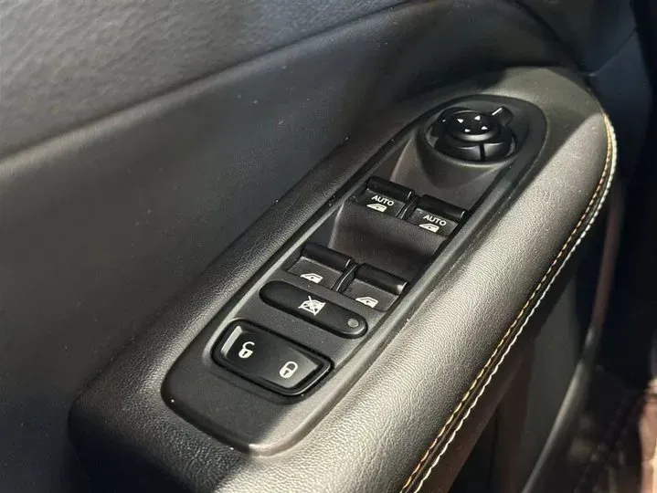 2017 Jeep Compass 1.4T 165HP L4 7DCT,autocango,china used car exporter,china ev exporter,chinese used car exporter,chinese used ev exporter