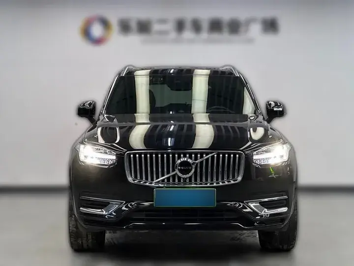 2021 Volvo XC90 2.0T 303HP L4 8AT PHEV 11.6KWH
