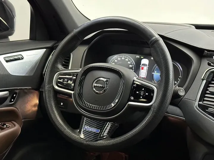 2021 Volvo XC90 2.0T 303HP L4 8AT PHEV 11.6KWH,autocango,china used car exporter,china ev exporter,chinese used car exporter,chinese used ev exporter