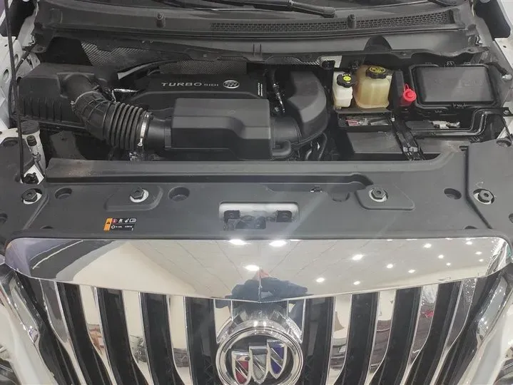 2021 Buick GL8 2.0T 237HP L4 9AT,autocango,china used car exporter,china ev exporter,chinese used car exporter,chinese used ev exporter