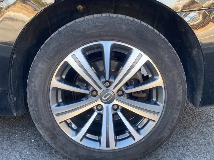 2018 GAC Trumpchi M8 2.0T 201HP L4 6AT,autocango,china used car exporter,china ev exporter,chinese used car exporter,chinese used ev exporter