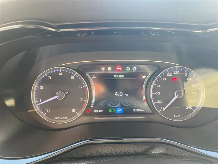 2018 GAC Trumpchi M8 2.0T 201HP L4 6AT,autocango,china used car exporter,china ev exporter,chinese used car exporter,chinese used ev exporter