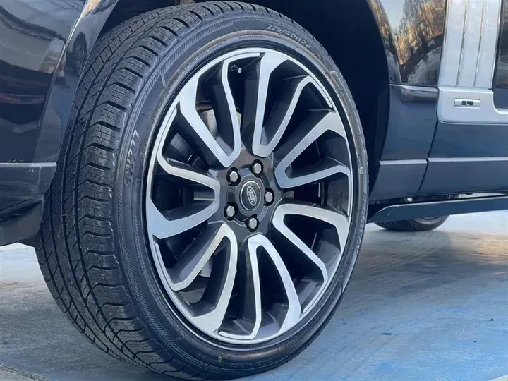 2020 Mansory Range Rover 3.0T 400HP L6 8AT,autocango,china used car exporter,china ev exporter,chinese used car exporter,chinese used ev exporter