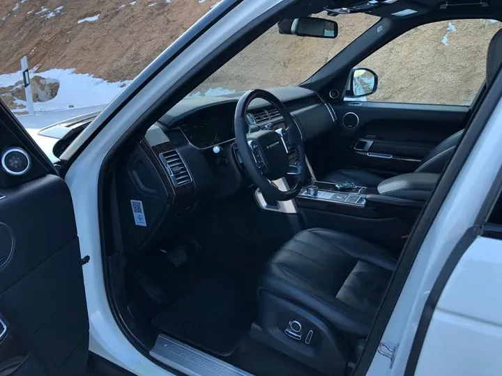 2020 Mansory Range Rover 3.0T 400HP L6 8AT,autocango,china used car exporter,china ev exporter,chinese used car exporter,chinese used ev exporter