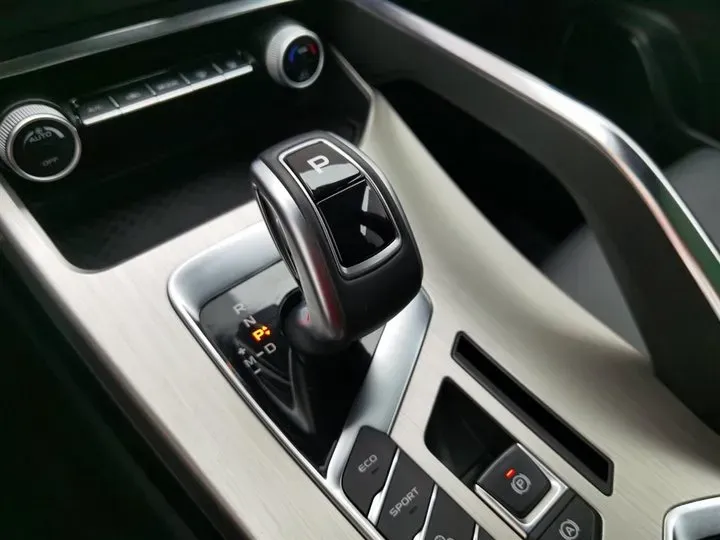 2019 Geely Coolray 1.5T 177HP L3 7DCT,autocango,china used car exporter,china ev exporter,chinese used car exporter,chinese used ev exporter