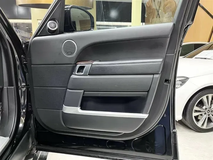 2020 Mansory Range Rover 3.0T 400HP L6 8AT,autocango,china used car exporter,china ev exporter,chinese used car exporter,chinese used ev exporter