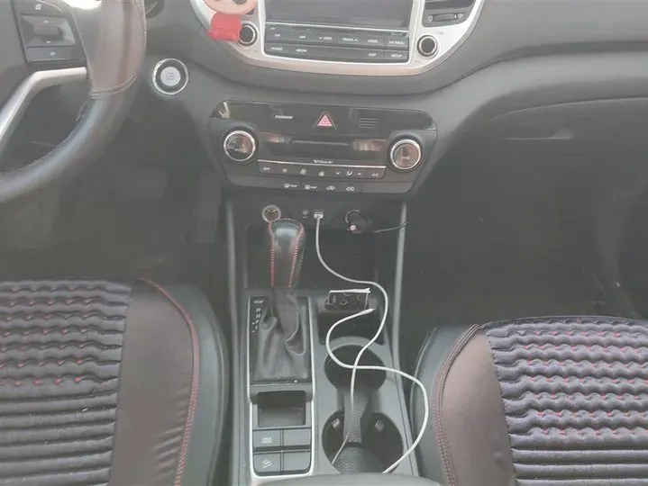 2018 Hyundai Tucson 1.6T 177HP L4 7DCT,autocango,china used car exporter,china ev exporter,chinese used car exporter,chinese used ev exporter