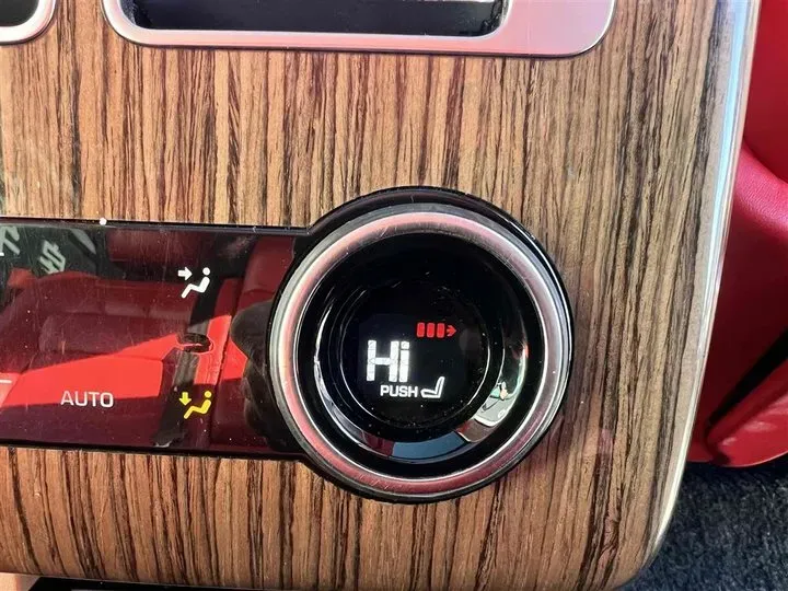 2020 Mansory Range Rover 3.0T 400HP L6 8AT,autocango,china used car exporter,china ev exporter,chinese used car exporter,chinese used ev exporter