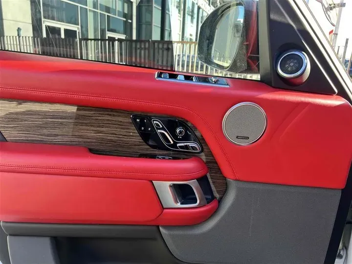 2020 Mansory Range Rover 3.0T 400HP L6 8AT,autocango,china used car exporter,china ev exporter,chinese used car exporter,chinese used ev exporter