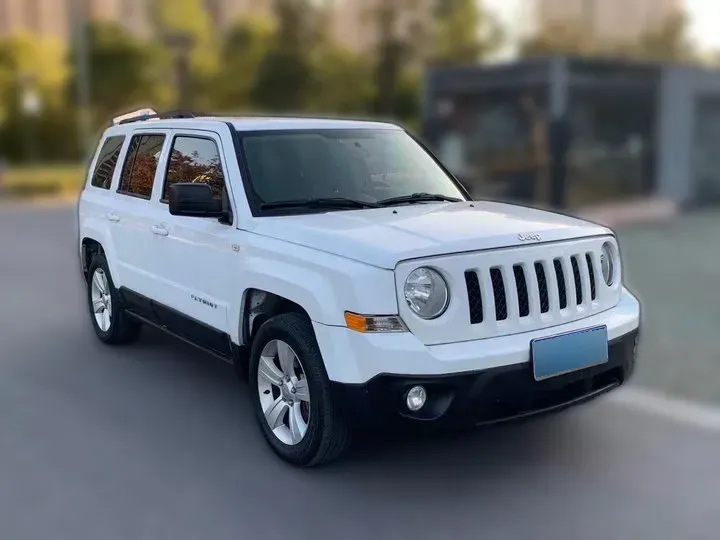 2014 Jeep Patriot 2.0L 156HP L4 CVT,autocango,china used car exporter,china ev exporter,chinese used car exporter,chinese used ev exporter