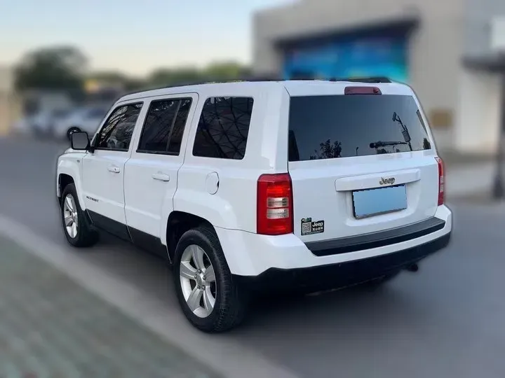 2014 Jeep Patriot 2.0L 156HP L4 CVT,autocango,china used car exporter,china ev exporter,chinese used car exporter,chinese used ev exporter