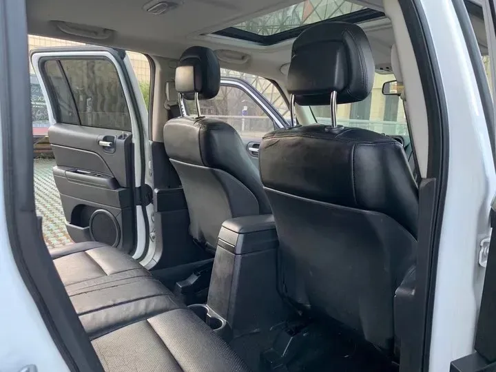 2014 Jeep Patriot 2.0L 156HP L4 CVT,autocango,china used car exporter,china ev exporter,chinese used car exporter,chinese used ev exporter