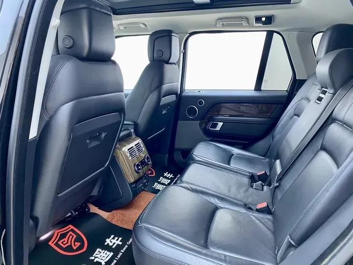 2020 Mansory Range Rover 3.0T 400HP L6 8AT,autocango,china used car exporter,china ev exporter,chinese used car exporter,chinese used ev exporter