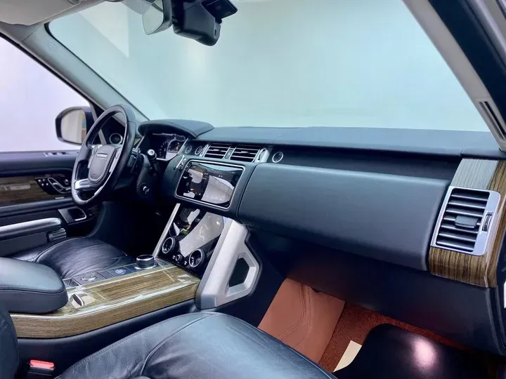 2020 Mansory Range Rover 3.0T 400HP L6 8AT,autocango,china used car exporter,china ev exporter,chinese used car exporter,chinese used ev exporter