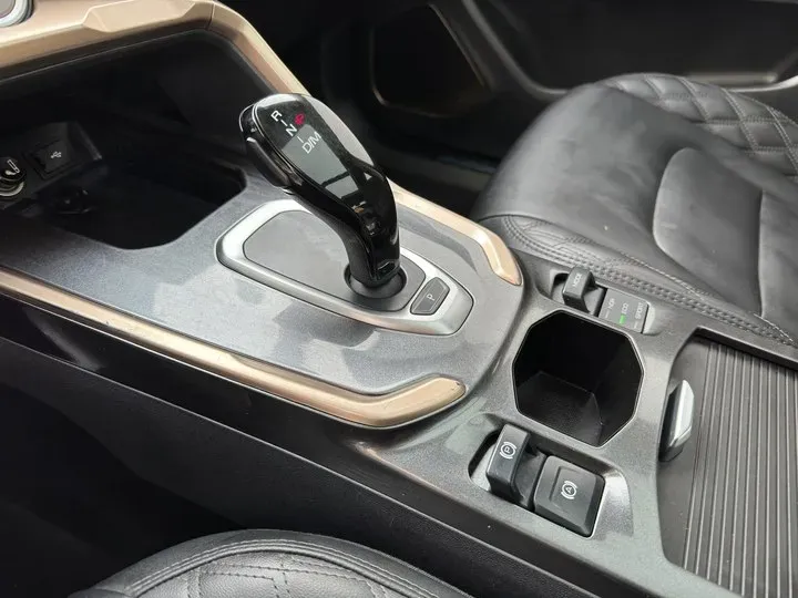 2021 Haval H6 1.5T 150HP L4 7DCT,autocango,china used car exporter,china ev exporter,chinese used car exporter,chinese used ev exporter