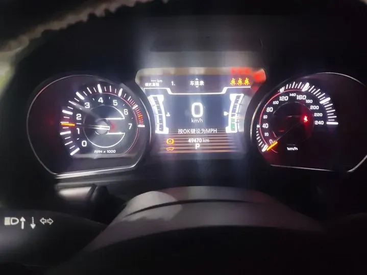 2018 Jeep Commander 2.0T 234HP L4 9AT,autocango,china used car exporter,china ev exporter,chinese used car exporter,chinese used ev exporter