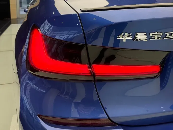 2021 BMW 3 Series 2.0T 184HP L4 8AT,autocango,china used car exporter,china ev exporter,chinese used car exporter,chinese used ev exporter