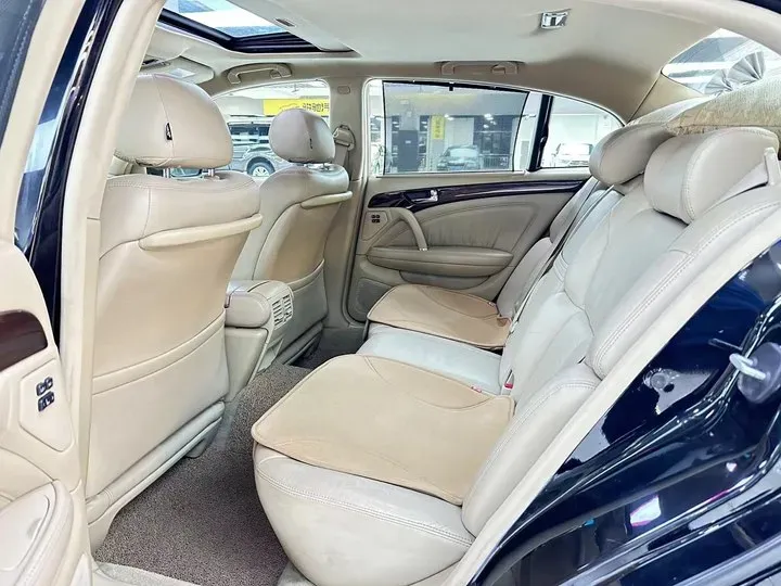 2004 Nissan CIMA 4.5L 340HP V8 5AT,autocango,china used car exporter,china ev exporter,chinese used car exporter,chinese used ev exporter