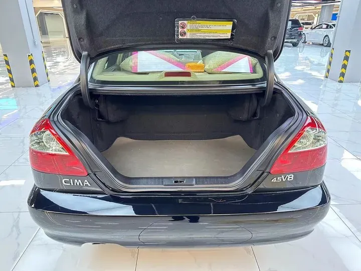 2004 Nissan CIMA 4.5L 340HP V8 5AT,autocango,china used car exporter,china ev exporter,chinese used car exporter,chinese used ev exporter