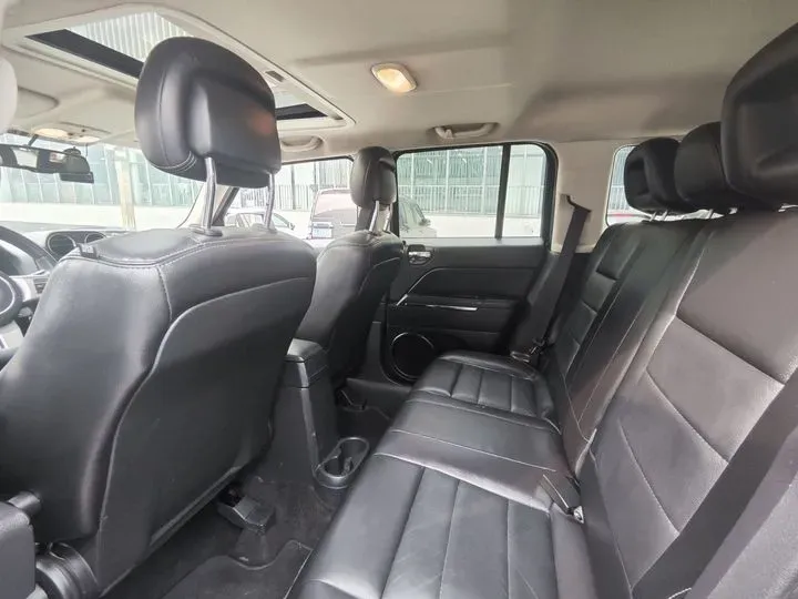 2014 Jeep Patriot 2.4L 170HP L4 6AT,autocango,china used car exporter,china ev exporter,chinese used car exporter,chinese used ev exporter