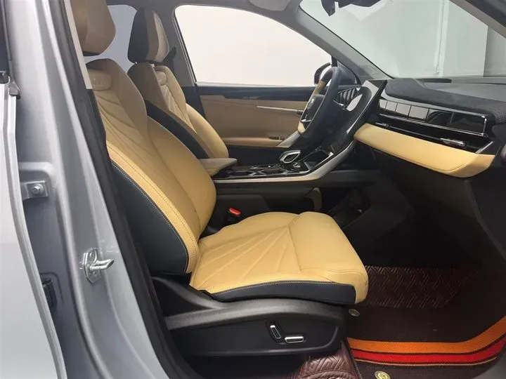 2023 Geely StarRay 1.5T 181HP L4 7DCT,autocango,china used car exporter,china ev exporter,chinese used car exporter,chinese used ev exporter