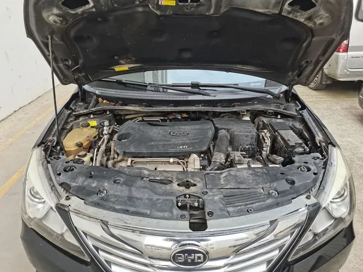 2014 BYD G5 1.5T 154HP L4 6DCT,autocango,china used car exporter,china ev exporter,chinese used car exporter,chinese used ev exporter