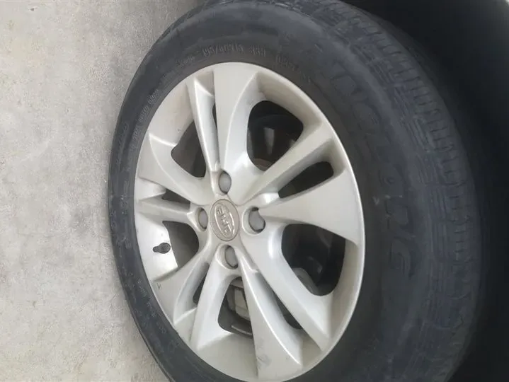 2015 BYD F3 1.5L 109HP L4 5MT,autocango,china used car exporter,china ev exporter,chinese used car exporter,chinese used ev exporter