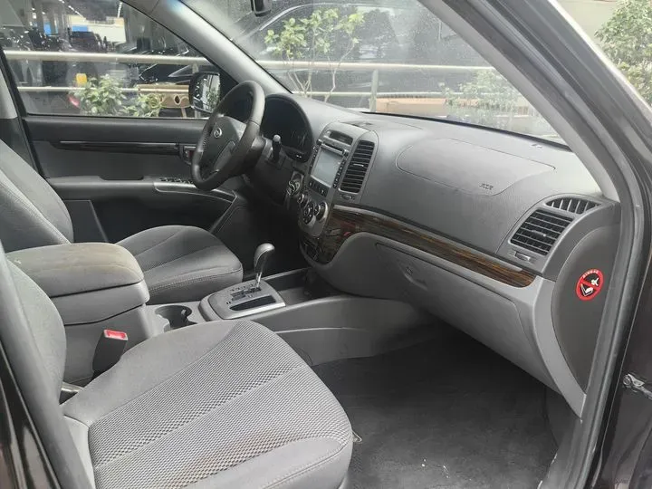 2012 Hyundai Santafe Classic 2.4L 174HP L4 6AT,autocango,china used car exporter,china ev exporter,chinese used car exporter,chinese used ev exporter