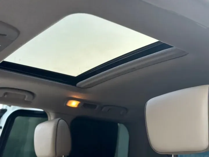 2015 Nissan Quest 3.5L 277HP V6 CVT,autocango,china used car exporter,china ev exporter,chinese used car exporter,chinese used ev exporter