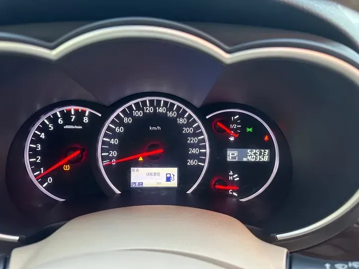 2015 Nissan Quest 3.5L 277HP V6 CVT,autocango,china used car exporter,china ev exporter,chinese used car exporter,chinese used ev exporter