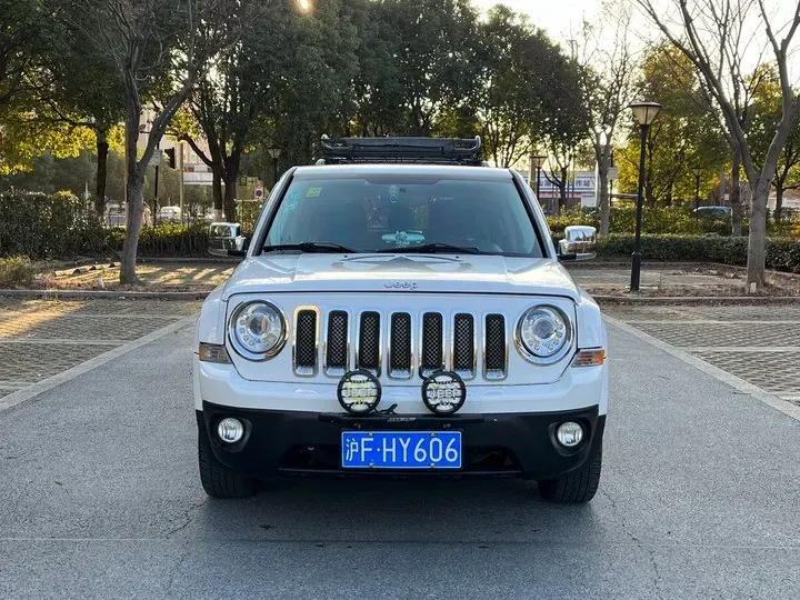 2015 Jeep Patriot 2.4L 170HP L4 6AT,autocango,china used car exporter,china ev exporter,chinese used car exporter,chinese used ev exporter
