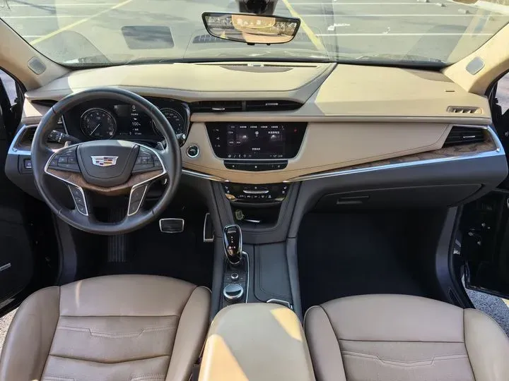 2021 Cadillac XT5 2.0T 237HP L4 9AT,autocango,china used car exporter,china ev exporter,chinese used car exporter,chinese used ev exporter