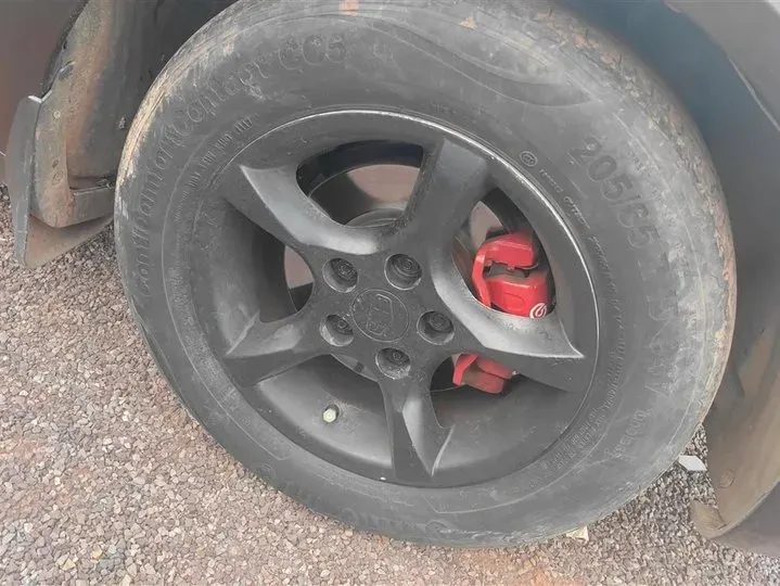 2013 Geely Emgrand Classic 1.5L 109HP L4 5MT,autocango,china used car exporter,china ev exporter,chinese used car exporter,chinese used ev exporter