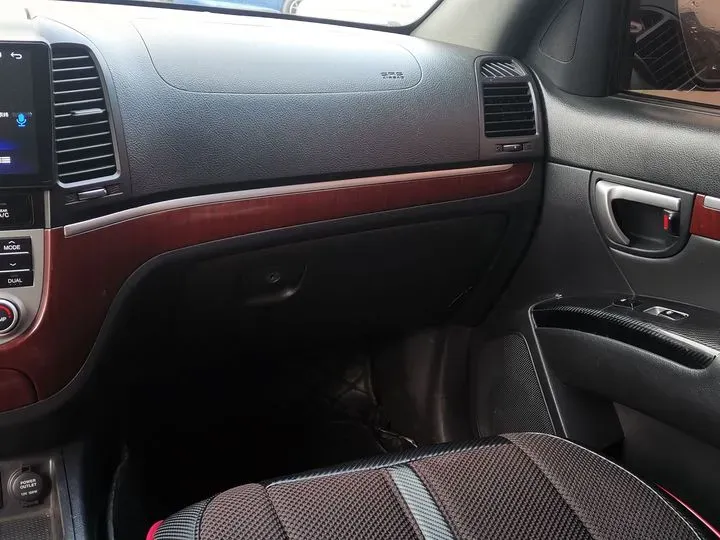 2009 Hyundai Santafe Classic 2.7L 188HP V6 4AT,autocango,china used car exporter,china ev exporter,chinese used car exporter,chinese used ev exporter