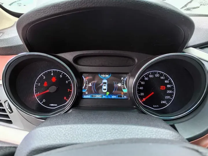 2014 BYD G5 1.5T 154HP L4 6DCT,autocango,china used car exporter,china ev exporter,chinese used car exporter,chinese used ev exporter