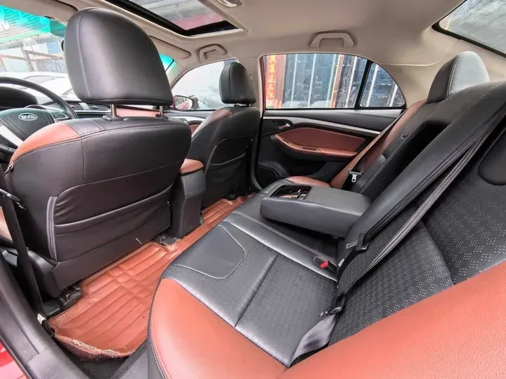 2014 BYD G5 1.5T 154HP L4 6DCT,autocango,china used car exporter,china ev exporter,chinese used car exporter,chinese used ev exporter