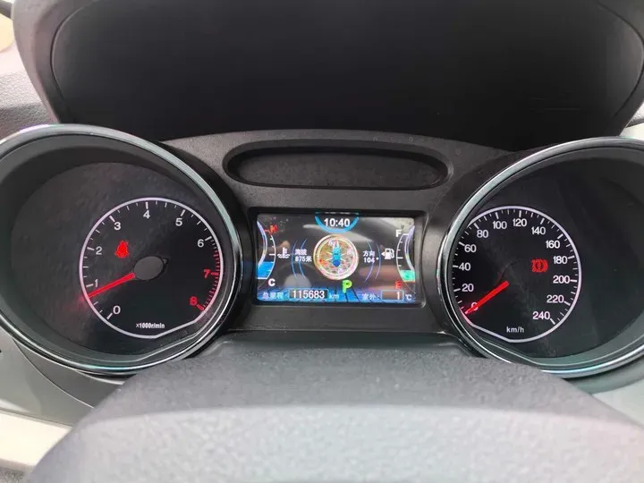 2014 BYD G5 1.5T 154HP L4 6DCT,autocango,china used car exporter,china ev exporter,chinese used car exporter,chinese used ev exporter