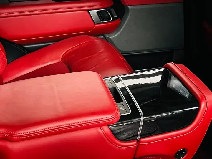 2020 Mansory Range Rover 3.0T 400HP L6 8AT,autocango,china used car exporter,china ev exporter,chinese used car exporter,chinese used ev exporter