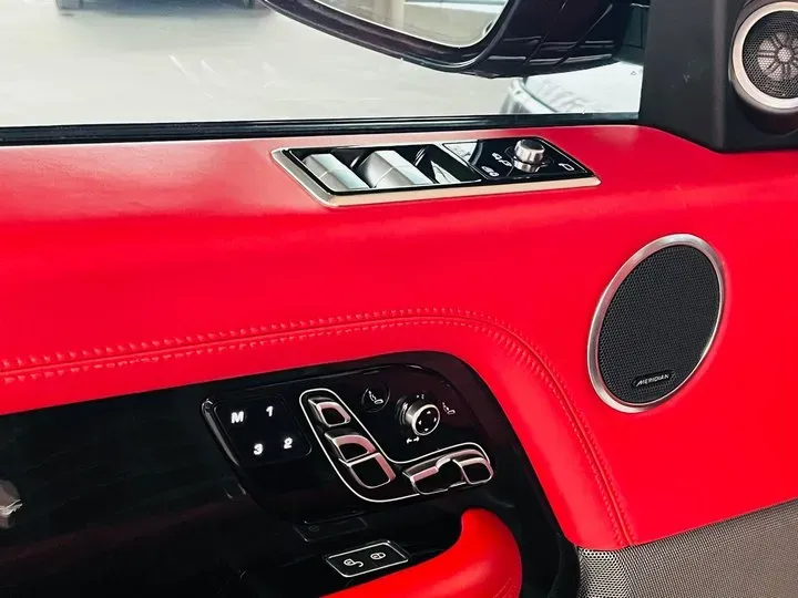 2020 Mansory Range Rover 3.0T 400HP L6 8AT,autocango,china used car exporter,china ev exporter,chinese used car exporter,chinese used ev exporter