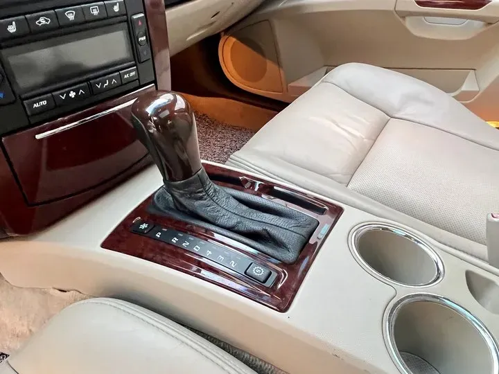 2006 Cadillac CTS 2.8L 209HP V6 5AT,autocango,china used car exporter,china ev exporter,chinese used car exporter,chinese used ev exporter