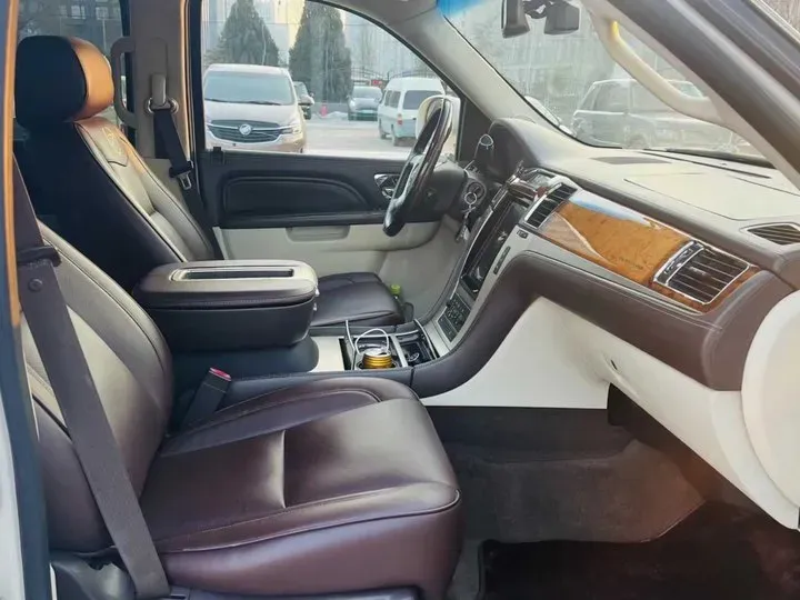 2013 Cadillac ESCALADE 6.2L 409HP V8 6AT,autocango,china used car exporter,china ev exporter,chinese used car exporter,chinese used ev exporter