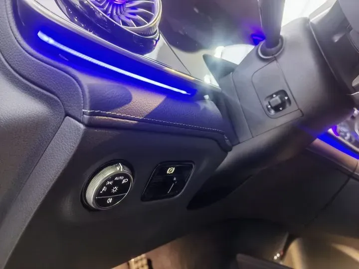 2023 Mercedes-Benz EQE AMG BEV 96.1KWH,autocango,china used car exporter,china ev exporter,chinese used car exporter,chinese used ev exporter