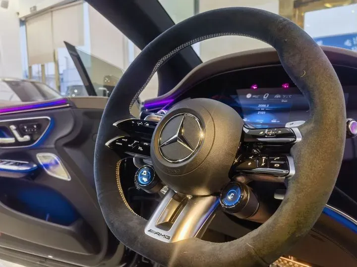 2023 Mercedes-Benz EQE AMG BEV 96.1KWH,autocango,china used car exporter,china ev exporter,chinese used car exporter,chinese used ev exporter