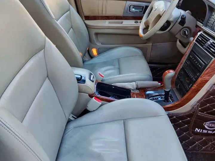 2004 Nissan Bluebird Classic 2.0L 154HP L4 4AT,autocango,china used car exporter,china ev exporter,chinese used car exporter,chinese used ev exporter