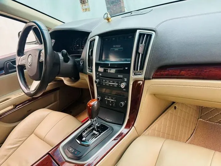 2012 Cadillac SLS 2.0T 262HP L4 6AT,autocango,china used car exporter,china ev exporter,chinese used car exporter,chinese used ev exporter